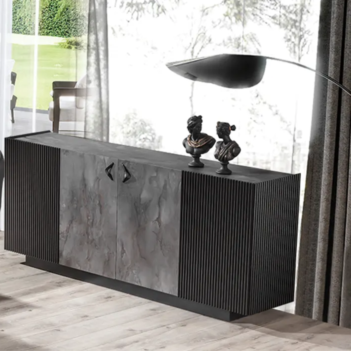 Birou managerial, Alfa Iron