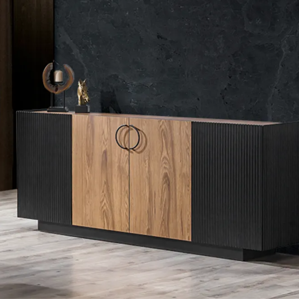 Birou managerial, Alfa Ud