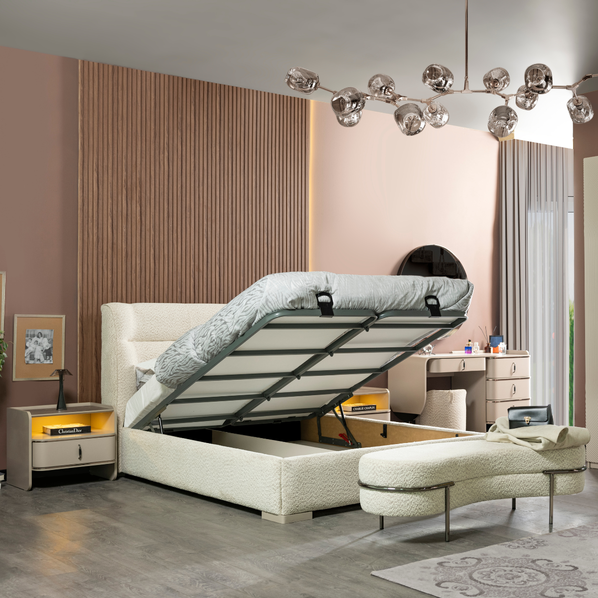 Pat tapitat modern, Paris