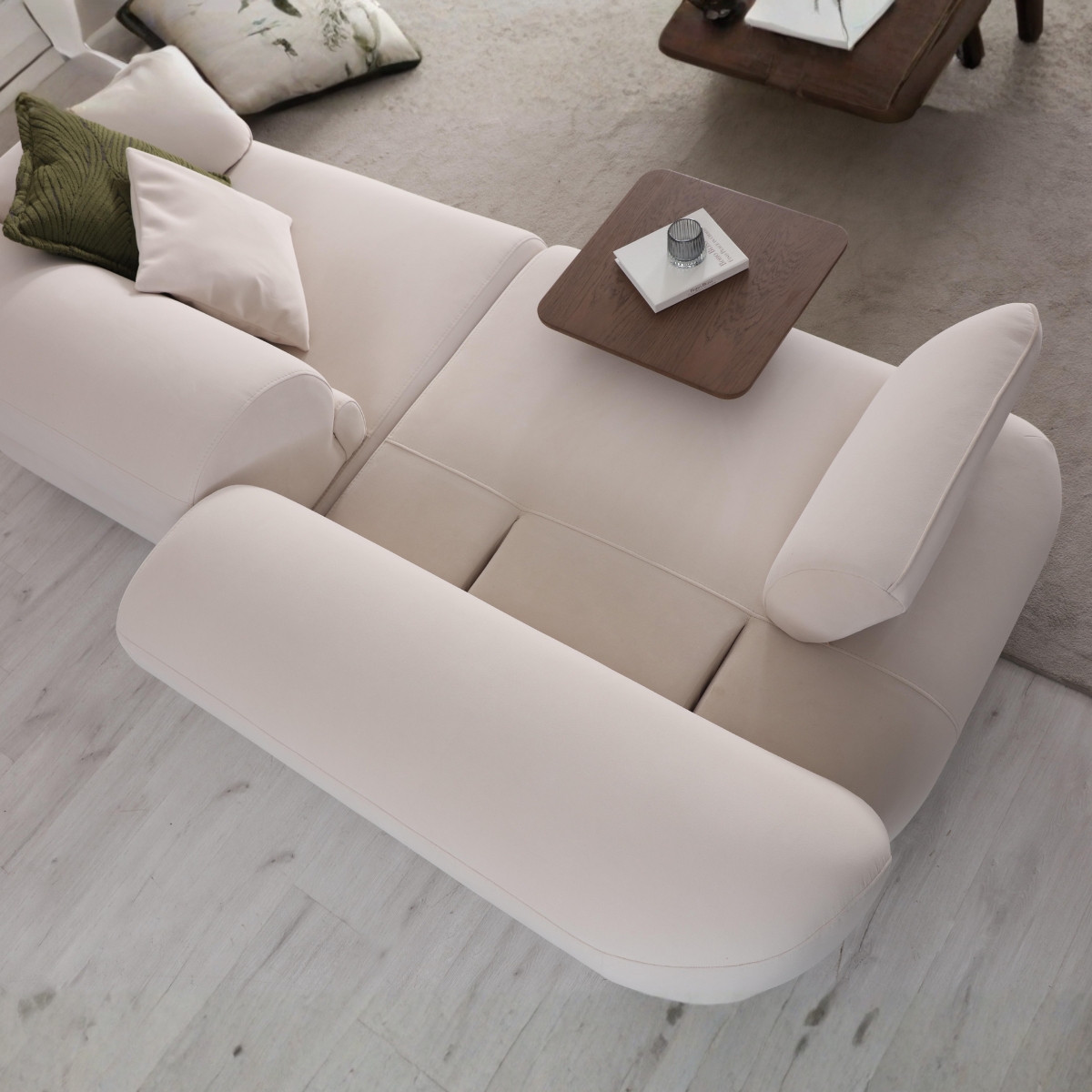 Canapea Moderna, Orva